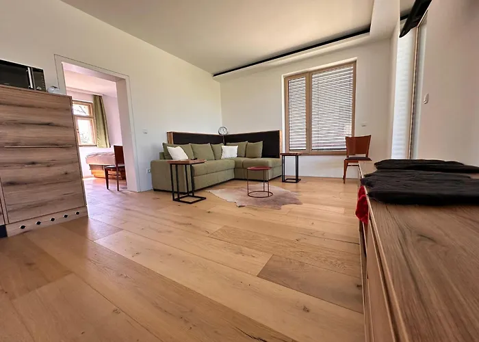 Apartment Paradies *